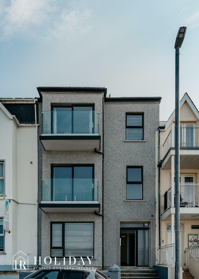 Portrush Penthouse Villa Buitenkant foto