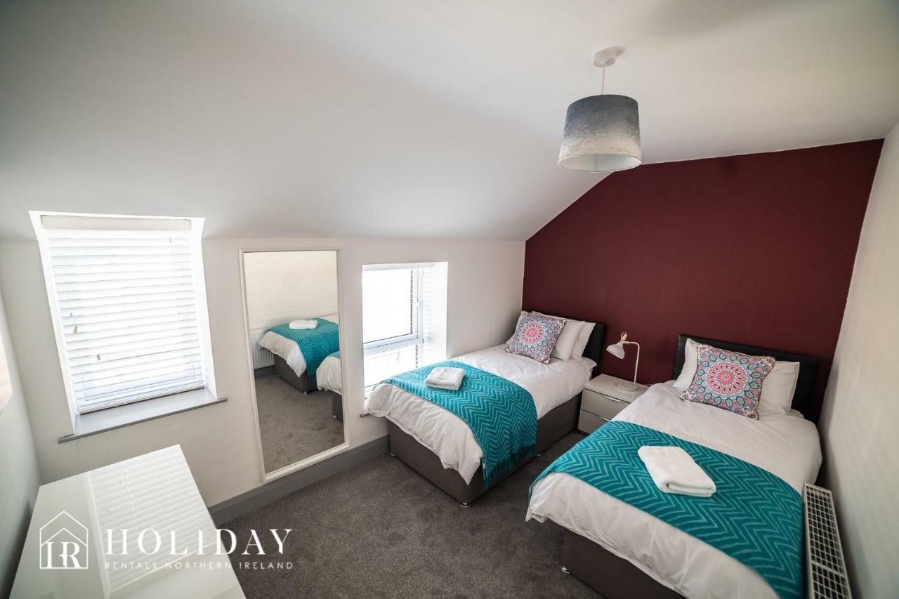 Portrush Penthouse Villa Buitenkant foto